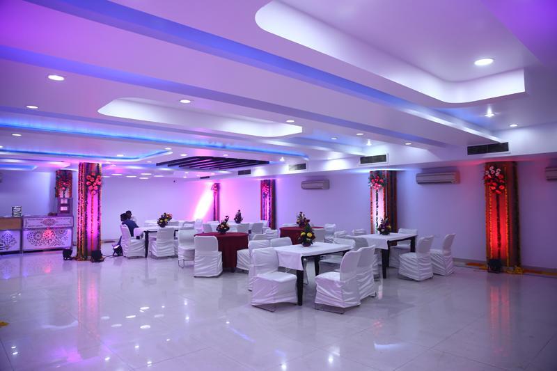 Hotel Elite Ghaziabad Exteriör bild